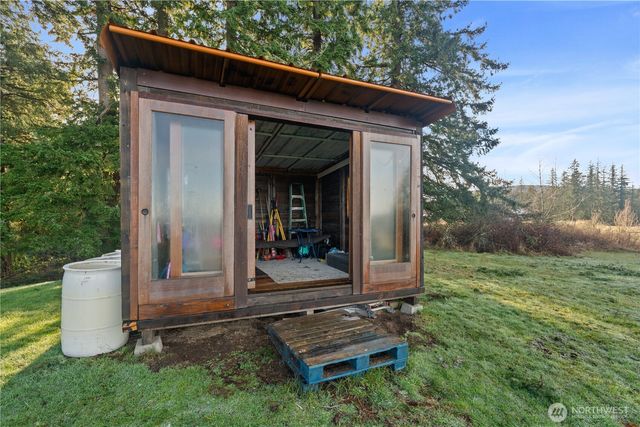 4692 Sand Road, Bellingham, WA 98226