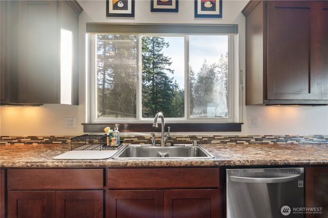 4692 Sand Road, Bellingham, WA 98226