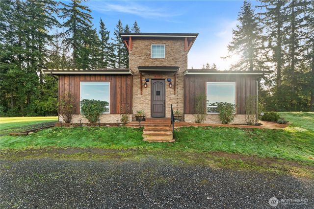 4692 Sand Road, Bellingham, WA 98226