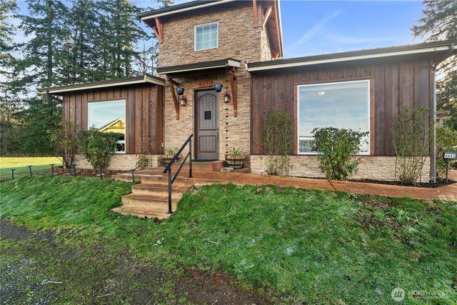 4692 Sand Road, Bellingham, WA 98226