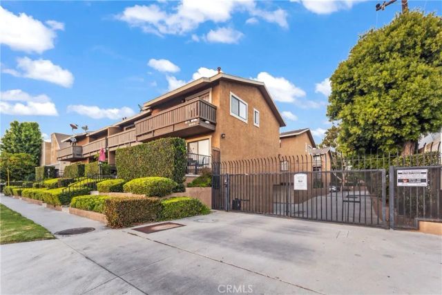 16414 Cornuta, Bellflower, CA 90706