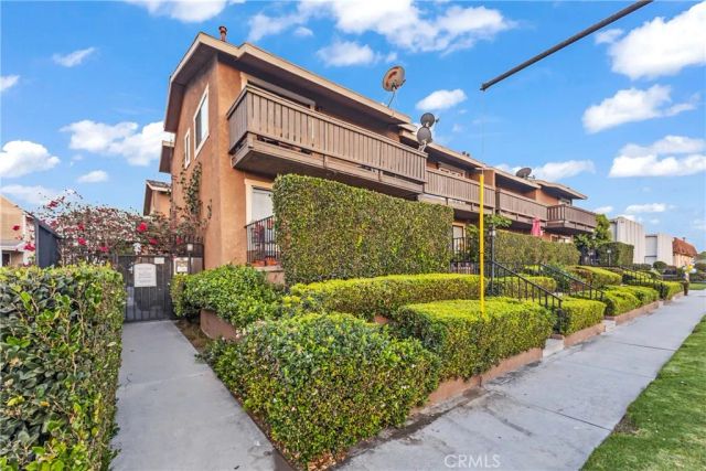 16414 Cornuta, Bellflower, CA 90706