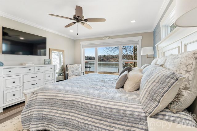 6852 Locke Drive, Sherrills Ford, NC 28673