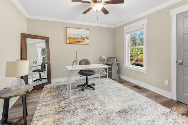 6852 Locke Drive, Sherrills Ford, NC 28673