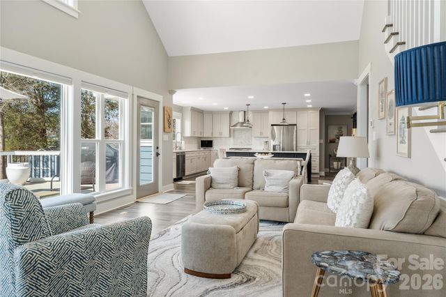 6852 Locke Drive, Sherrills Ford, NC 28673