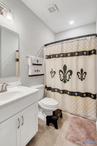 24578 Beacon Circle, Athens, AL 35613