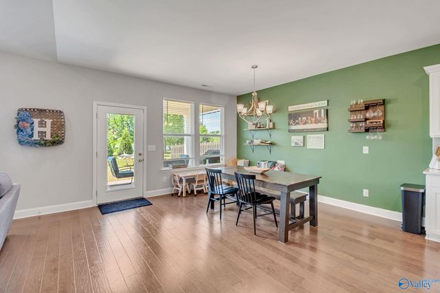 24578 Beacon Circle, Athens, AL 35613