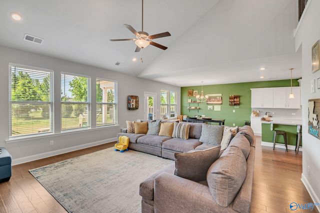 24578 Beacon Circle, Athens, AL 35613