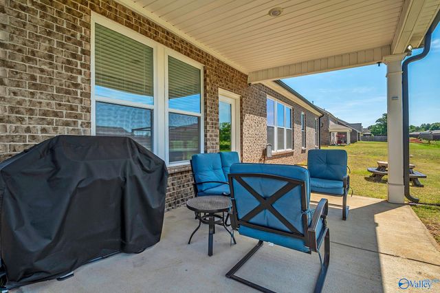 24578 Beacon Circle, Athens, AL 35613