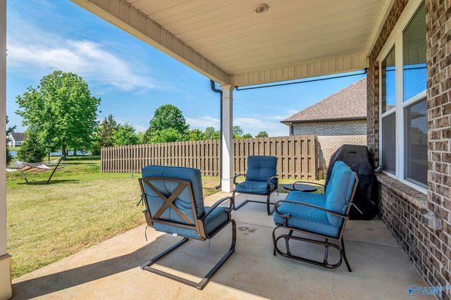 24578 Beacon Circle, Athens, AL 35613