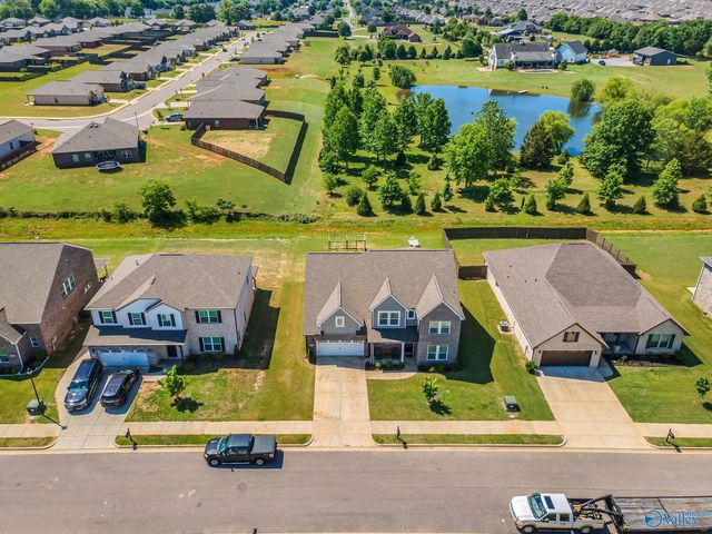 24578 Beacon Circle, Athens, AL 35613