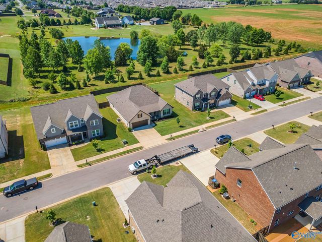 24578 Beacon Circle, Athens, AL 35613