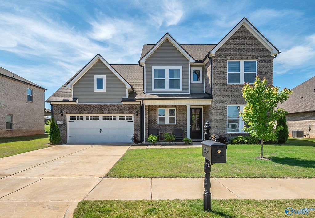 24578 Beacon Circle, Athens, AL 35613