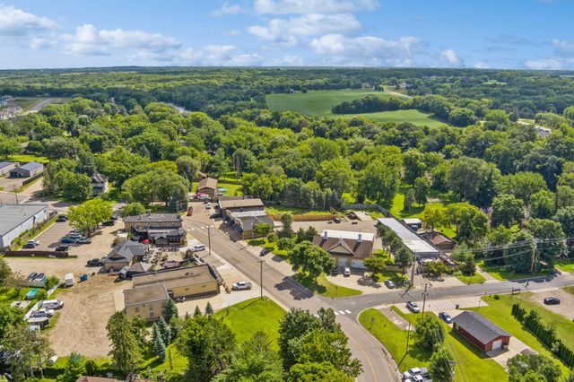707 Vista Court, Hanover, MN 55341