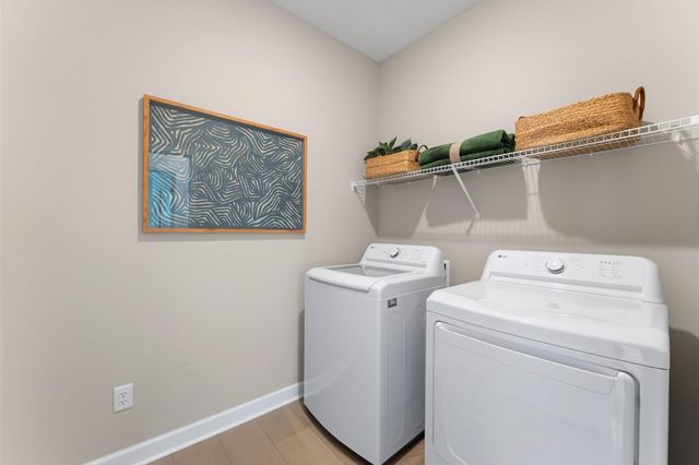 707 Vista Court, Hanover, MN 55341