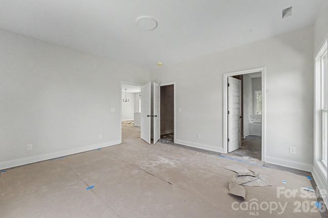 60 Charlotte Street, Franklin, NC 28734