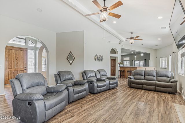 1207 E CLEARVIEW Drive, Casa Grande, AZ 85122