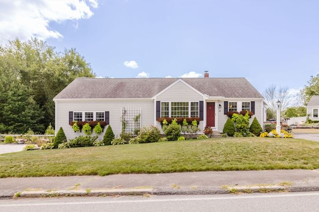 20 Gault Road, Wareham, MA 02576