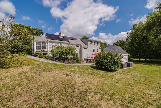 20 Gault Road, Wareham, MA 02576