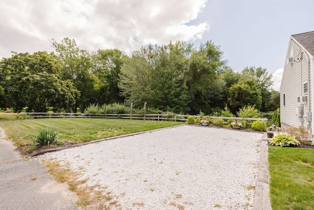 20 Gault Road, Wareham, MA 02576