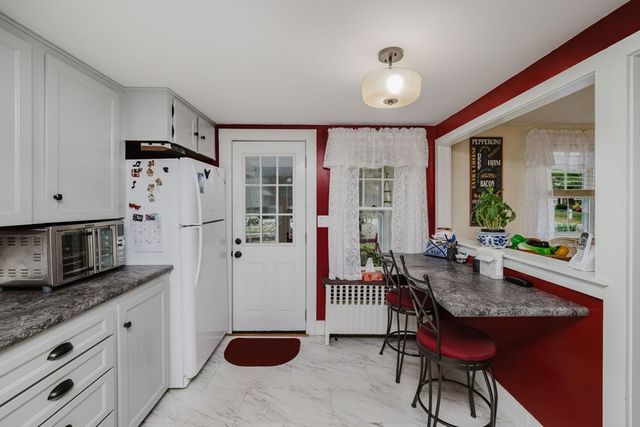 20 Gault Road, Wareham, MA 02576