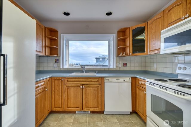 1648 Harbor Seal Drive, Point Roberts, WA 98281