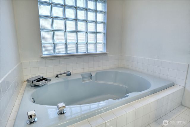 1648 Harbor Seal Drive, Point Roberts, WA 98281