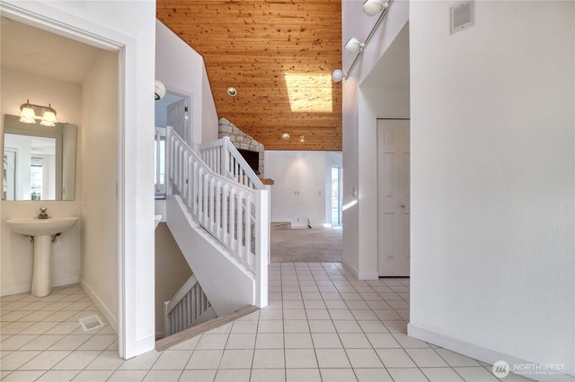 1648 Harbor Seal Drive, Point Roberts, WA 98281