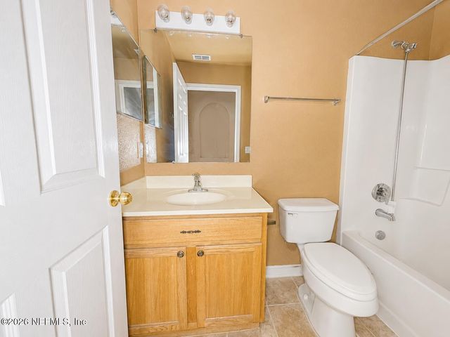 4017 CLEARBROOK COVE Road, Jacksonville, FL 32218