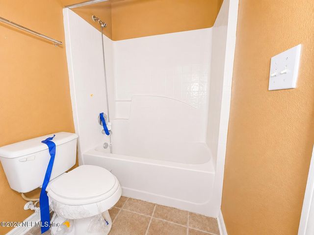 4017 CLEARBROOK COVE Road, Jacksonville, FL 32218