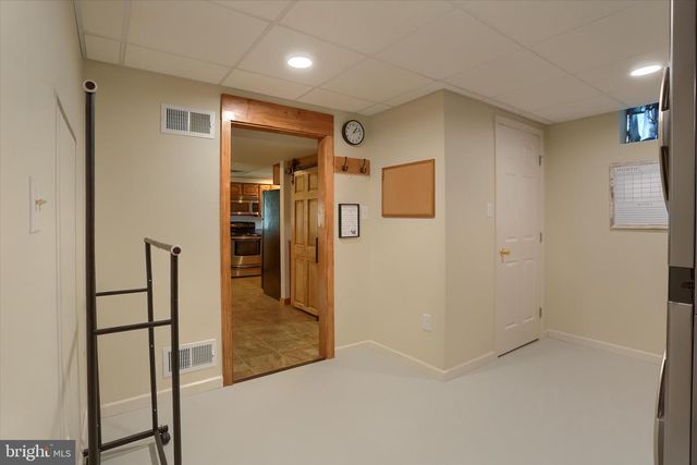 365 LYNNE DR, Mount Wolf, PA 17347