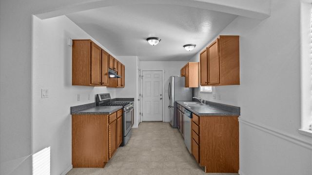 630 Carina Street, Clifton, CO 81520