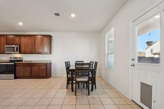 185 Katie Elder DR, Jarrell, TX 76588