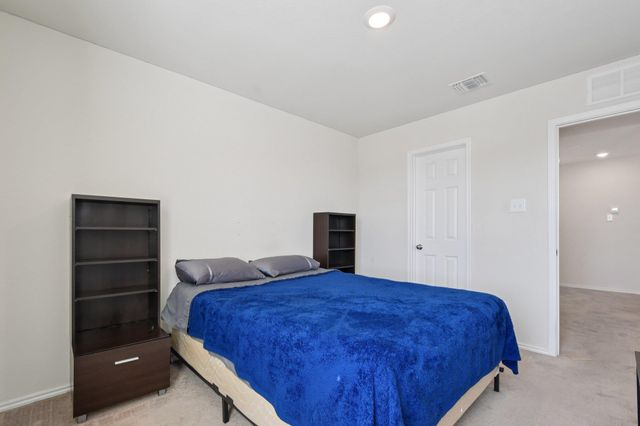 185 Katie Elder DR, Jarrell, TX 76588