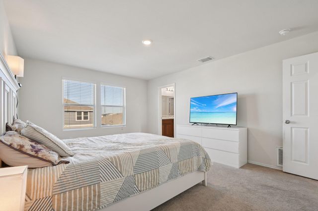 185 Katie Elder DR, Jarrell, TX 76588