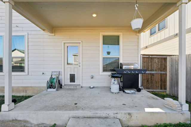 185 Katie Elder DR, Jarrell, TX 76588