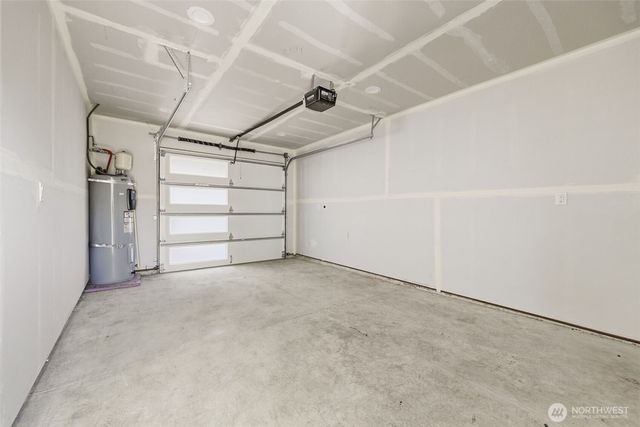 526 N 100th Street, Seattle, WA 98133