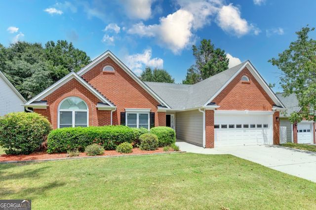 1581 Highland Bluff Court, Suwanee, GA 30024