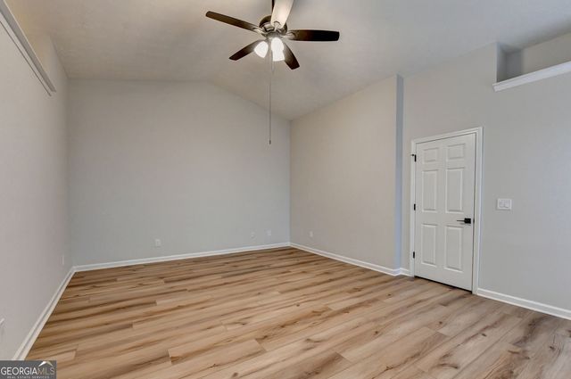 1581 Highland Bluff Court, Suwanee, GA 30024