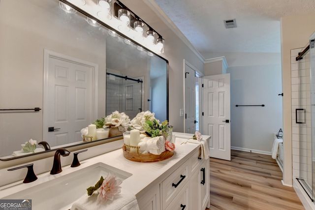 1581 Highland Bluff Court, Suwanee, GA 30024