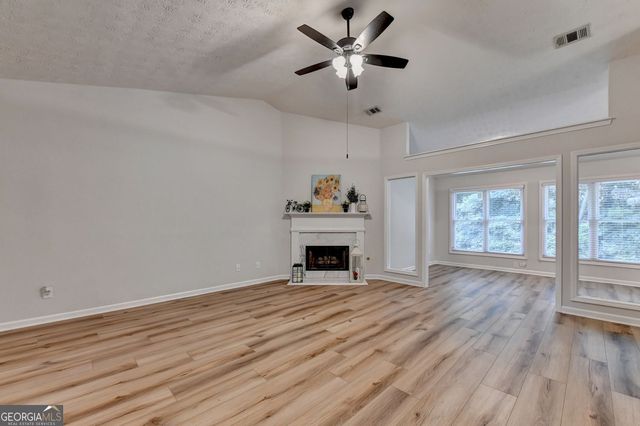 1581 Highland Bluff Court, Suwanee, GA 30024