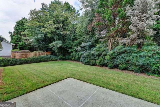 1581 Highland Bluff Court, Suwanee, GA 30024