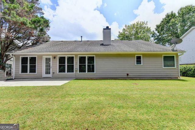 1581 Highland Bluff Court, Suwanee, GA 30024