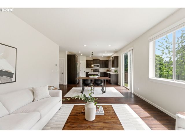 8702 Sw VALE Ct, Wilsonville, OR 97070