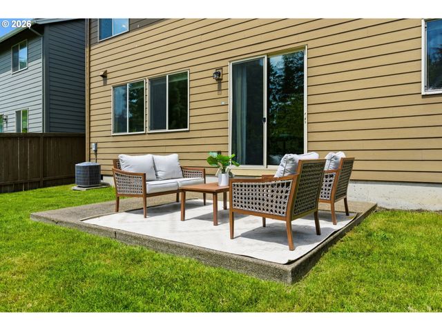 8702 Sw VALE Ct, Wilsonville, OR 97070
