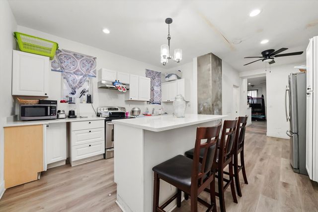 2814 W 25th Place, Chicago, IL 60623