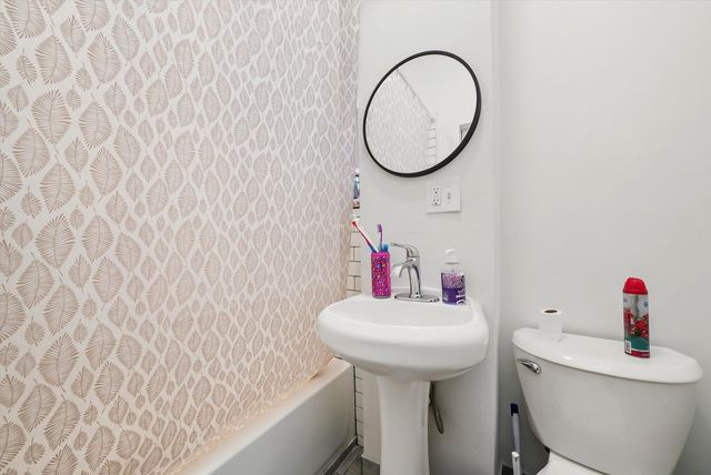 2814 W 25th Place, Chicago, IL 60623