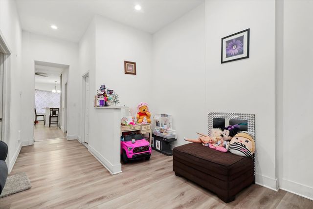 2814 W 25th Place, Chicago, IL 60623