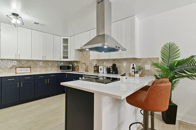 984 Stevenson Street, Gary, IN 46406