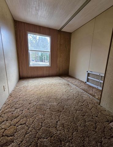 915 Fur Avenue, Wisconsin Dells, WI 53965